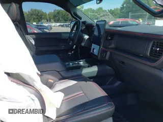 2024 Ford Expedition Max Limited с VIN 1FMJK2A8XREA38670, выставлен на аукционе IAAI как лот 42479200 с пробегом 9 635 миль миль и . История ставок и продаж доступна на DreamBid. Изображение 5.