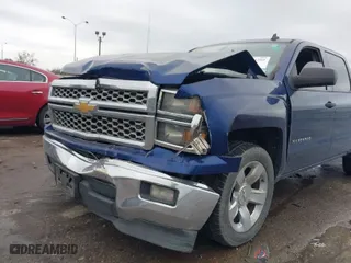 2014 Chevrolet Silverado 1500 LT with VIN 3GCPCREC3EG379933, listed as a IAAI auction lot 41339205 with 187,619 mi miles. Bid and sale history available at carsss.com. Image 6.