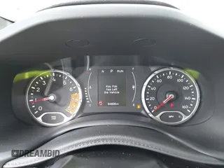 2019 Jeep Renegade Latitude z VIN ZACNJABB2KPK35081, wystawiony jako IAAI lot #42368128 z przebiegiem 94 908 mil mil oraz . Historia ofert i sprzedaży dostępna na DreamBid. Obrazek 7.