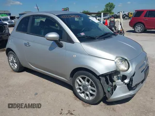 2013 FIAT 500 Pop z VIN 3C3CFFAR3DT511405, wystawiony jako IAAI lot #42226337 z przebiegiem 93 018 mil mil oraz . Historia ofert i sprzedaży dostępna na DreamBid. Obrazek 1.