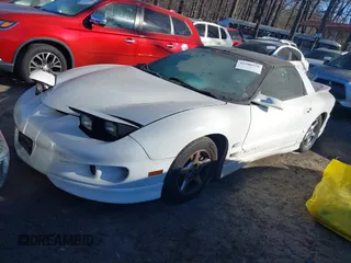 2002 Pontiac Firebird with VIN 2G2FS22K422164694, listed as a IAAI auction lot 41280354 with 172,551 mi miles. Bid and sale history available at carsss.com. Image 2.