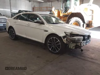 2018 Ford Taurus Limited z VIN 1FAHP2J8XJG130638, wystawiony jako IAAI lot #41392222 z przebiegiem 115 283 mil mil oraz . Historia ofert i sprzedaży dostępna na DreamBid. Obrazek 1.