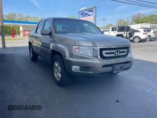 2009 Honda Ridgeline RTS z VIN 5FPYK16449B108138, wystawiony jako Copart lot #57040695 z przebiegiem 213 773 mil mil oraz Czysty tytuł • Clean title. Historia ofert i sprzedaży dostępna na DreamBid. Obrazek 1.