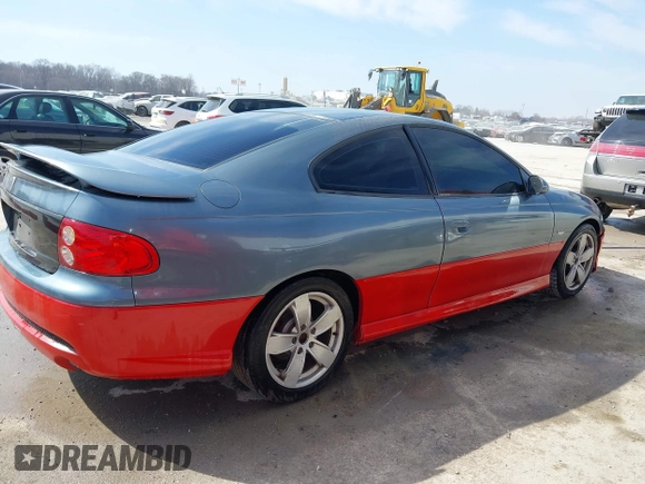 2005 Pontiac GTO with VIN 6G2VX12UX5L407635, listed as a IAAI auction lot 41768211 with 82,365 mi miles. Bid and sale history available at carsss.com. Image 13.