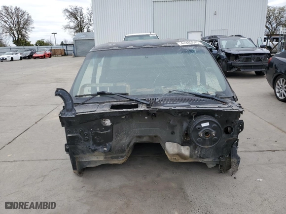 2005 Chevrolet Silverado 1500 LS with VIN 2GCEK13T151343438, listed as a Copart auction lot 47862845 with 0 mi miles and Non Repairable. Bid and sale history available at carsss.com. Image 5.