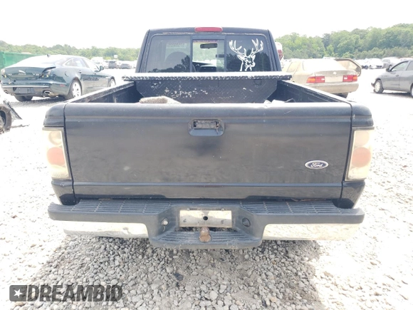 2001 Ford Ranger XL z VIN 1FTYR14U91PA04178, wystawiony jako Copart lot #57509025 z przebiegiem 188 269 mil mil oraz Czysty tytuł • Clean title. Historia ofert i sprzedaży dostępna na DreamBid. Obrazek 6.