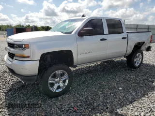 2018 Chevrolet Silverado 1500 Custom with VIN 3GCPCPEC6JG621418, listed as a Copart auction lot 55783255 with 140,264 mi miles and Salvage Title. Bid and sale history available at DreamBid. Image 1.