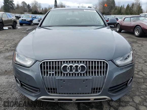 2013 Audi allroad Prestige with VIN WA1VFAFL4DA151901, listed as a Copart auction lot 49972655 with 68,995 mi miles and Salvage Title. Bid and sale history available at carsss.com. Image 5.