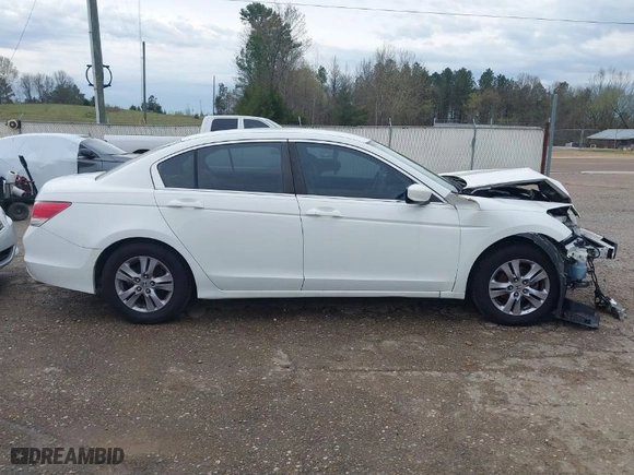 2012 Honda Accord Sdn SE with VIN 1HGCP2F61CA219646, listed as a IAAI auction lot 41877399 with 176,935 mi miles. Bid and sale history available at carsss.com. Image 14.
