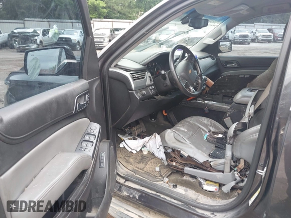 2015 Chevrolet Tahoe LT with VIN 1GNSCBKC4FR183580, listed as a IAAI auction lot 42318000 with Not provided miles and . Bid and sale history available at DreamBid. Image 5.