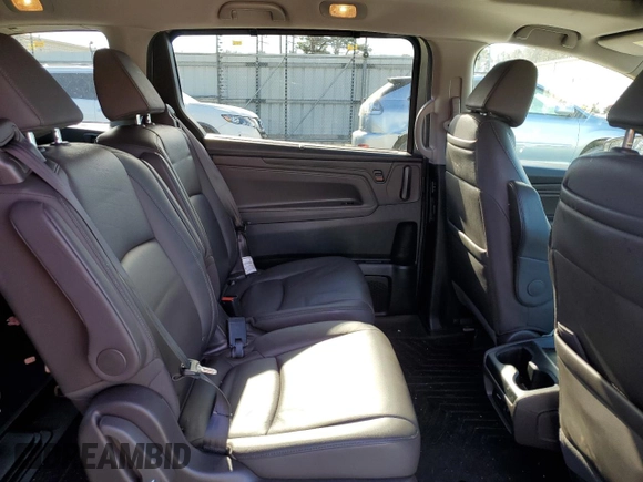 2020 Honda Odyssey EX-L with VIN 5FNRL6H73LB056720, listed as a Copart auction lot 87205024 with 60,219 mi miles and Salvage Title. Bid and sale history available at carsss.com. Image 11.