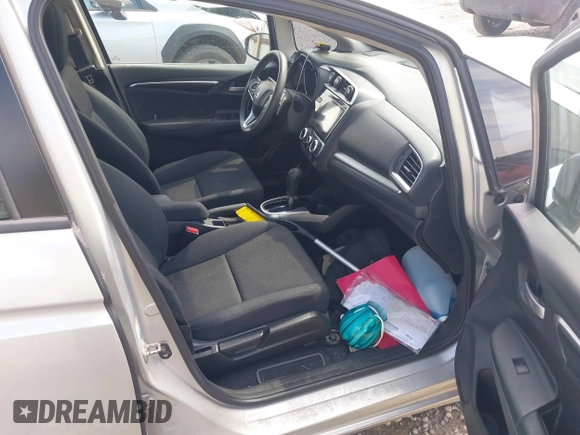 2015 Honda Fit EX-L with VIN 3HGGK5H88FM753136, listed as a IAAI auction lot 41884461 with 63,145 mi miles. Bid and sale history available at carsss.com. Image 5.