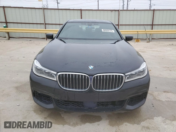 2018 BMW 7 Series ALPINA B7 xDrive with VIN WBA7F2C5XJG423853, listed as a Copart auction lot 88920175 with 124,652 mi miles and Salvage Title. Bid and sale history available at carsss.com. Image 5.