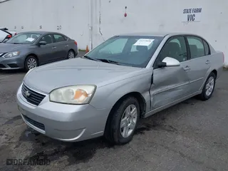2006 Chevrolet Malibu LT w/0LT with VIN 1G1ZT51F16F183132, listed as a IAAI auction lot 41372024 with 132,885 mi miles. Bid and sale history available at carsss.com. Image 17.