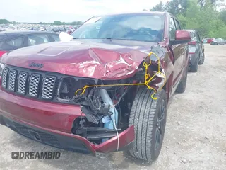 2021 Jeep Grand Cherokee Laredo X z VIN 1C4RJEAG0MC624737, wystawiony jako IAAI lot #42133614 z przebiegiem 61 970 mil mil oraz . Historia ofert i sprzedaży dostępna na DreamBid. Obrazek 6.