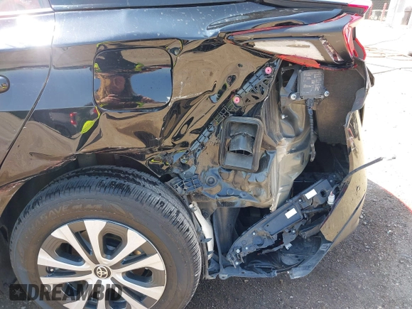 2021 Toyota Prius LE с VIN JTDKAMFP5M3187029, выставлен на аукционе IAAI как лот 41985248 с пробегом 16 419 миль миль и . История ставок и продаж доступна на DreamBid. Изображение 6.