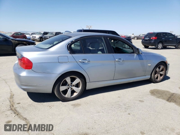 2011 BMW 3 Series 328i с VIN WBAPH5C5XBA442287, выставлен на аукционе Copart как лот 57636005 с пробегом Не указан миль и Чистый • Clean title. История ставок и продаж доступна на DreamBid. Изображение 3.