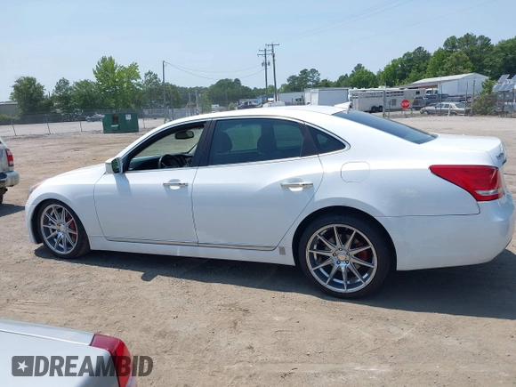 2016 Hyundai Equus Signature with VIN KMHGH4JH7GU102560, listed as a IAAI auction lot 42405555 with 95,702 mi miles and . Bid and sale history available at DreamBid. Image 14.