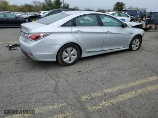 2015 Hyundai Sonata Hybrid Limited with VIN KMHEC4A49FA120948, listed as a Copart auction lot 52577275 with 114,078 mi miles and Salvage Title. Bid and sale history available at carsss.com. Image 3.