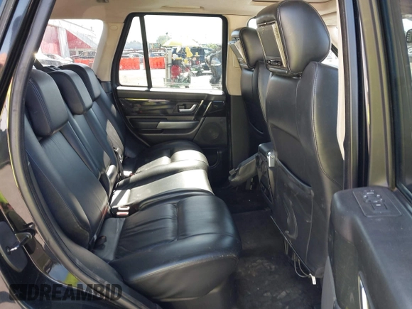 2007 Land Rover Range Rover Sport SC with VIN SALSH23497A111915, listed as a IAAI auction lot 42396962 with 153,941 mi miles and . Bid and sale history available at DreamBid. Image 8.
