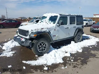 2024 Jeep Wrangler Rubicon with VIN 1C4PJXFG1RW271510, listed as a IAAI auction lot 41626295 with 25,927 mi miles. Bid and sale history available at carsss.com. Image 18.