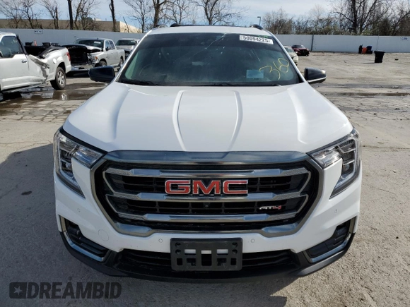 2024 GMC Terrain AT4 with VIN 3GKALYEG2RL196737, listed as a Copart auction lot 50094225 with 18,990 mi miles and Salvage Title. Bid and sale history available at carsss.com. Image 5.