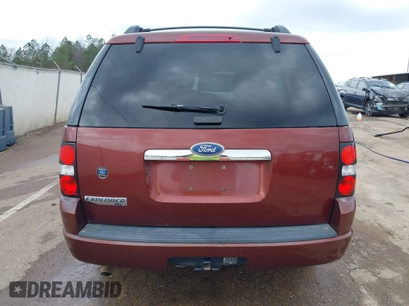 2010 Ford Explorer XLT with VIN 1FMEU6DE0AUA95281, listed as a IAAI auction lot 41510867 with 194,122 mi miles and . Bid and sale history available at DreamBid. Image 16.