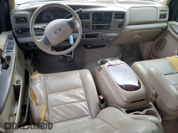 2003 Ford Excursion Limited z VIN 1FMNU42P13EC24120, wystawiony jako Copart lot #48163895 z przebiegiem 357 362 mil mil oraz Czysty tytuł • Clean title. Historia ofert i sprzedaży dostępna na DreamBid. Obrazek 8.