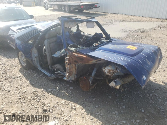 1985 Ford Mustang with VIN 1FABP28A4FF128833, listed as a Copart auction lot 61380294 with Not provided miles and Non repairable. Bid and sale history available at DreamBid. Image 4.