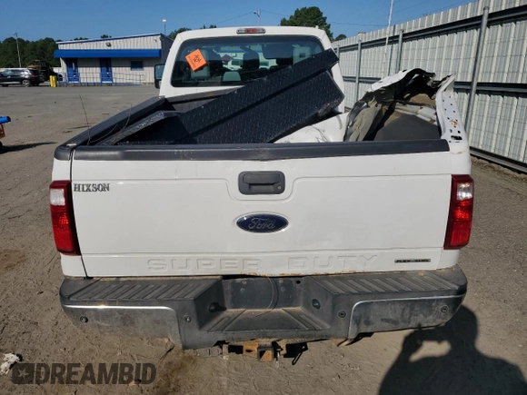 2014 Ford F-250 XL z VIN 1FT7X2B64EEA68416, wystawiony jako Copart lot #59784395 z przebiegiem 219 079 mil mil oraz Szkoda całkowita • Salvage title. Historia ofert i sprzedaży dostępna na DreamBid. Obrazek 6.