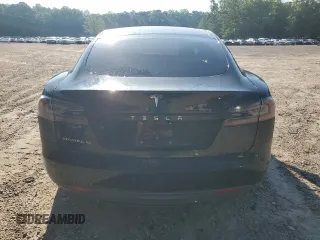 2014 Tesla Model S 60 z VIN 5YJSA1H10EFP40472, wystawiony jako Copart lot #55942595 z przebiegiem 104 241 mil mil oraz Czysty tytuł • Clean title. Historia ofert i sprzedaży dostępna na DreamBid. Obrazek 6.