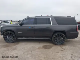 2016 GMC Yukon XL Denali with VIN 1GKS1HKJ7GR186012, listed as a IAAI auction lot 41473177 with 156,280 mi miles. Bid and sale history available at carsss.com. Image 15.