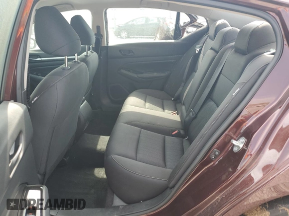 2023 Nissan Altima SV z VIN 1N4BL4DV4PN319949, wystawiony jako Copart lot #52446675 z przebiegiem 58 931 mil mil oraz Szkoda całkowita • Salvage title. Historia ofert i sprzedaży dostępna na DreamBid. Obrazek 10.