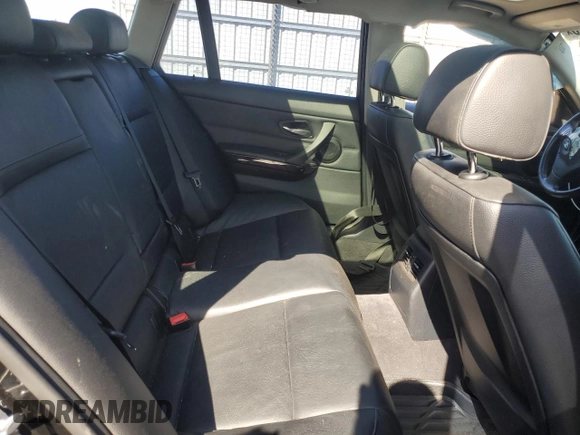 2011 BMW 3 Series 328i with VIN WBAUT9C59BA191965, listed as a Copart auction lot 46894005 with 125,397 mi miles and Salvage title. Bid and sale history available at DreamBid. Image 10.