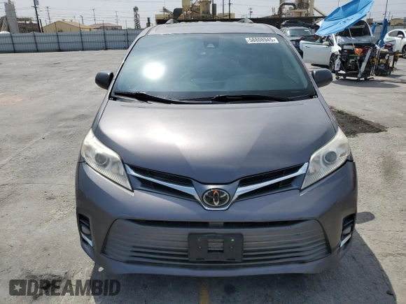 2020 Toyota Sienna XLE Auto Access Seat с VIN 5TDYZ3DC5LS054345, выставлен на аукционе Copart как лот 58808945 с пробегом Не указан миль и Списание • Salvage title. История ставок и продаж доступна на DreamBid. Изображение 5.