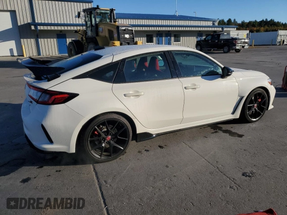 2024 Honda Civic Type R z VIN JHMFL5G41RX004181, wystawiony jako Copart lot #76747804 z przebiegiem 2 208 mil mil oraz Szkoda całkowita • Salvage title. Historia ofert i sprzedaży dostępna na DreamBid. Obrazek 3.