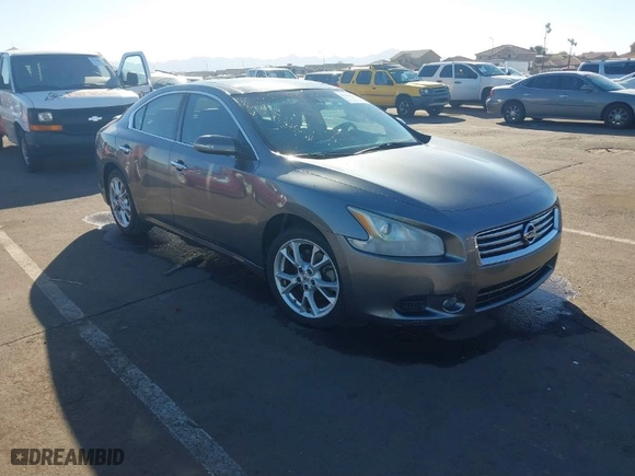 2014 Nissan Maxima 3.5 SV with VIN 1N4AA5AP6EC485069, listed as a IAAI auction lot 41331613 with 124055 miles. Bid and sale history available at carsss.com. Image 1.