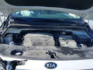2019 Kia Sedona LX with VIN KNDMB5C13K6547535, listed as a IAAI auction lot 41430560 with 59,937 mi miles. Bid and sale history available at carsss.com. Image 10.