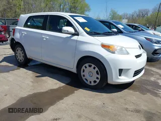 2009 Scion xD z VIN JTKKU10439J049845, wystawiony jako IAAI lot #41985066 z przebiegiem 162 439 mil mil oraz . Historia ofert i sprzedaży dostępna na DreamBid. Obrazek 1.