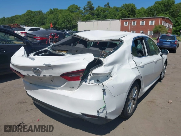 2023 Toyota Camry LE z VIN 4T1C11AK0PU145781, wystawiony jako IAAI lot #42404456 z przebiegiem 53 657 mil mil oraz . Historia ofert i sprzedaży dostępna na DreamBid. Obrazek 4.