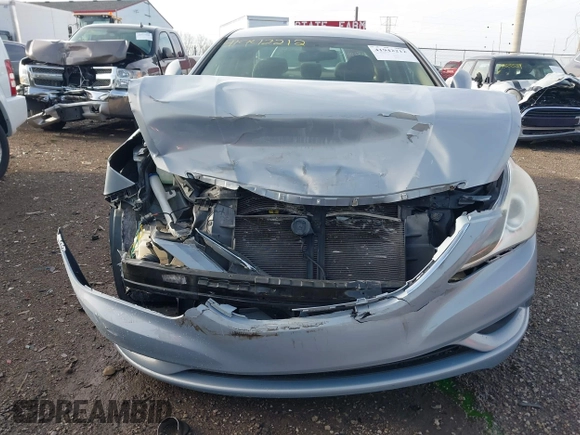 2011 Hyundai Sonata GLS with VIN 5NPEB4AC4BH150280, listed as a IAAI auction lot 41942212 with 84,135 mi miles and . Bid and sale history available at carsss.com. Image 6.