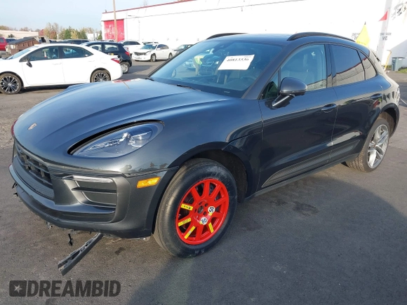 2022 Porsche Macan with VIN WP1AA2A55NLB07718, listed as a IAAI auction lot 40813536 with 15,336 mi miles. Bid and sale history available at carsss.com. Image 23.