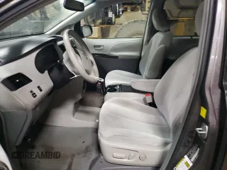 2011 Toyota Sienna LE AAS with VIN 5TDKK3DCXBS095708, listed as a Copart auction lot 87407754 with 208,356 mi miles and Salvage Title. Bid and sale history available at DreamBid. Image 7.