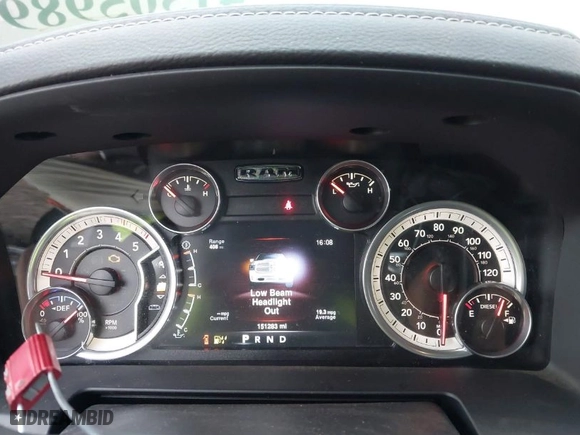 2016 Ram 2500 Laramie with VIN 3C6UR5FL3GG124072, listed as a IAAI auction lot 41305989 with 151,283 mi miles. Bid and sale history available at carsss.com. Image 7.