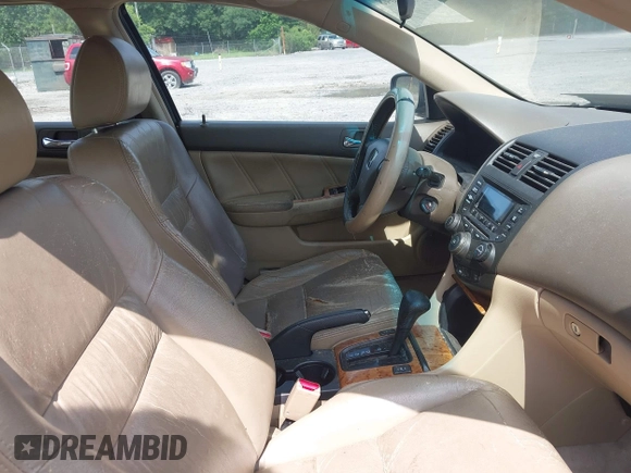 2004 Honda Accord EX with VIN 1HGCM66544A020504, listed as a IAAI auction lot 42371648 with 375,264 mi miles and . Bid and sale history available at DreamBid. Image 5.