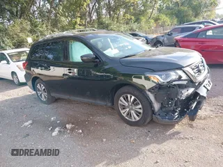 2019 Nissan Pathfinder SL with VIN 5N1DR2MN5KC631512, listed as a IAAI auction lot 40238124 with 105,743 mi miles and . Bid and sale history available at DreamBid. Image 1.