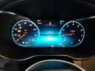 2020 Mercedes-Benz GLC 300 z VIN W1N0G8EBXLF764663, wystawiony jako Copart lot #86875684 z przebiegiem 42 438 mil mil oraz Szkoda całkowita • Salvage title. Historia ofert i sprzedaży dostępna na DreamBid. Obrazek 9.