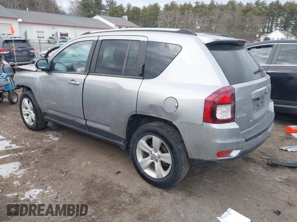 2017 Jeep Compass Latitude with VIN 1C4NJDEB8HD210144, listed as a IAAI auction lot 41356029 with 137,316 mi miles and . Bid and sale history available at DreamBid. Image 3.