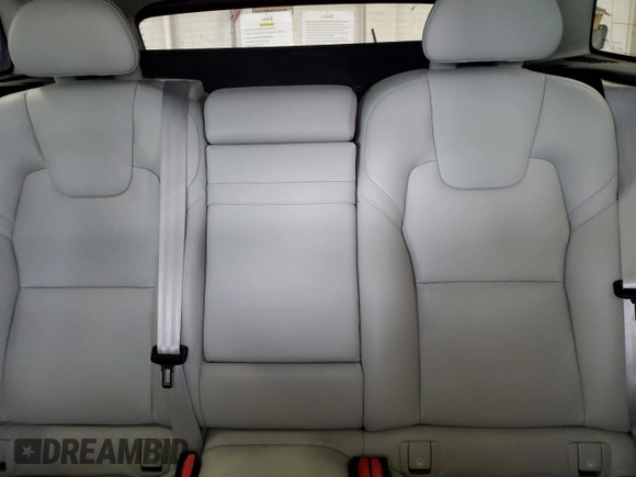 2018 Volvo XC60 Momentum с VIN LYVA22RK4JB078297, выставлен на аукционе Copart как лот 53811245 с пробегом 55 093 миль миль и Списание • Salvage title. История ставок и продаж доступна на DreamBid. Изображение 10.