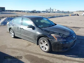 2010 Nissan Altima 3.5 SR with VIN 1N4BL2AP3AC146728, listed as a IAAI auction lot 41434671 with 195,045 mi miles. Bid and sale history available at carsss.com. Image 1.